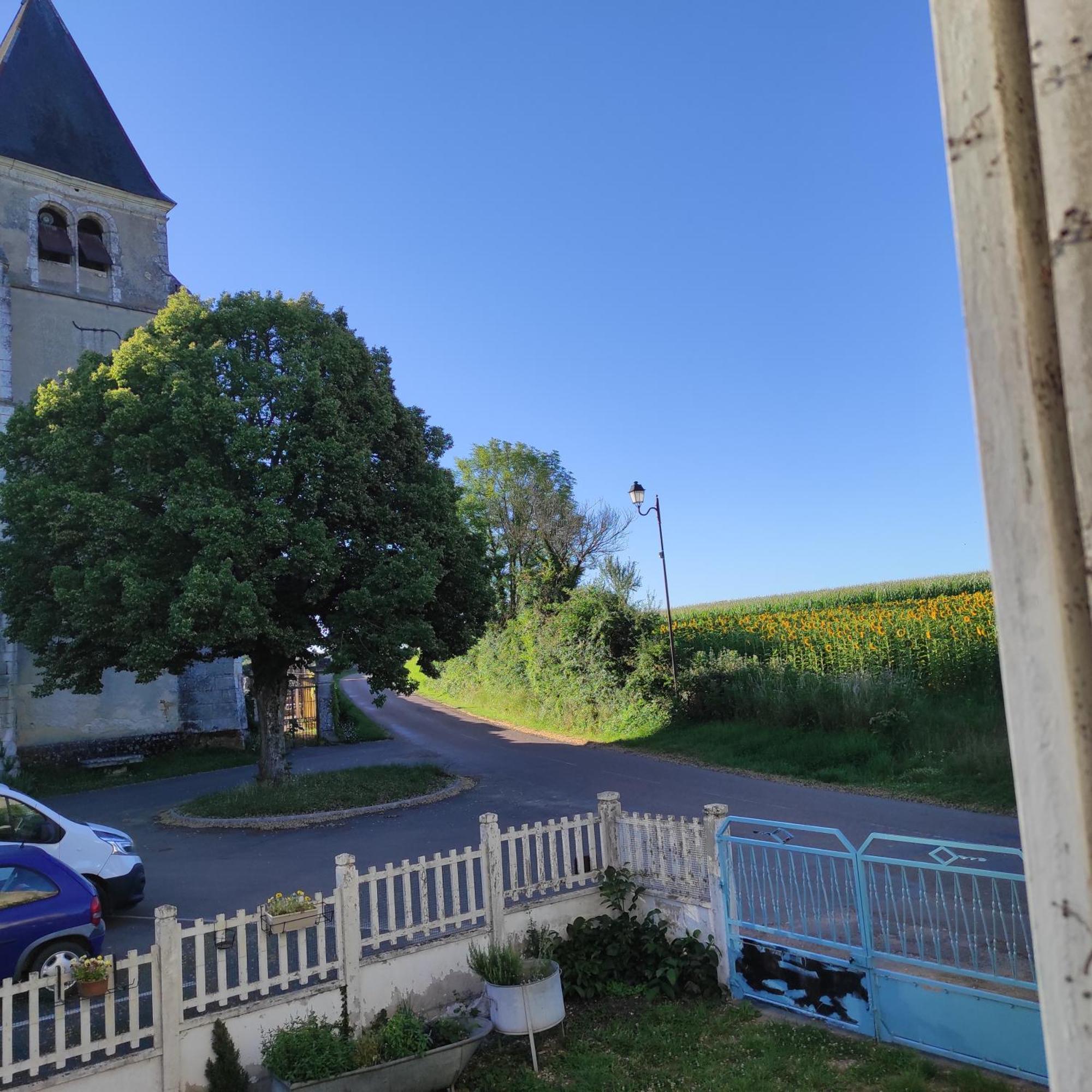 La Maison De Tina Leugny Zewnętrze zdjęcie
